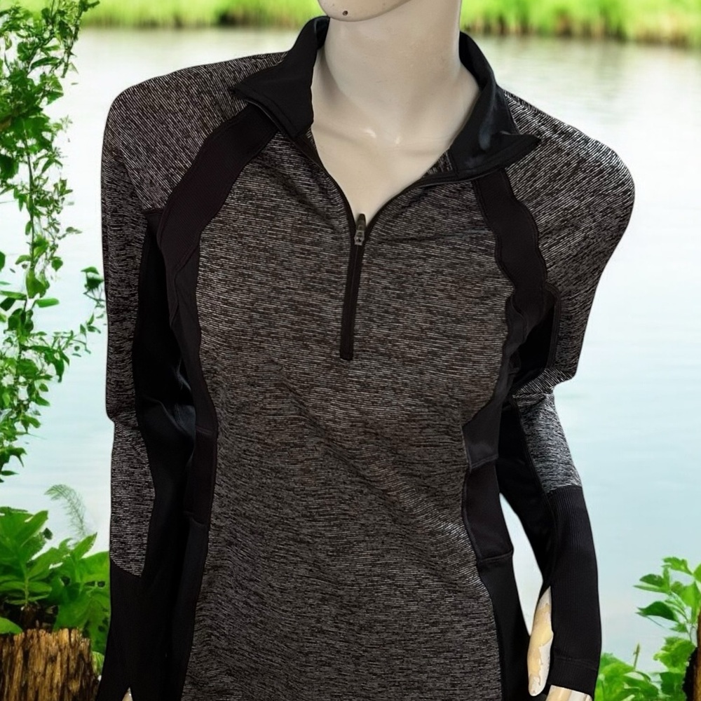 🤑10/$100  Tek Gear dry tek gray black pullover 1/4 zip athletic top M